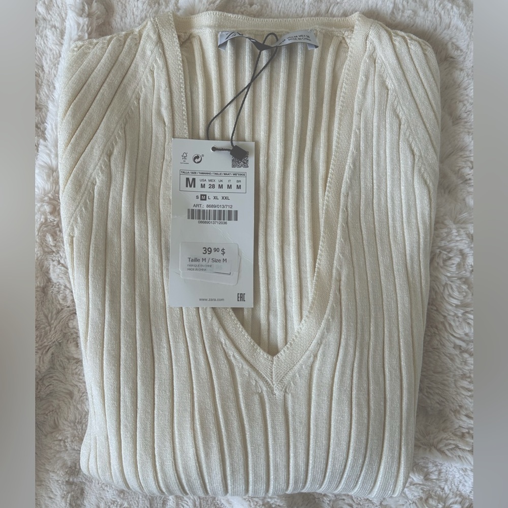 NWT Zara ribbed knit v-neck sweater size M cream colour